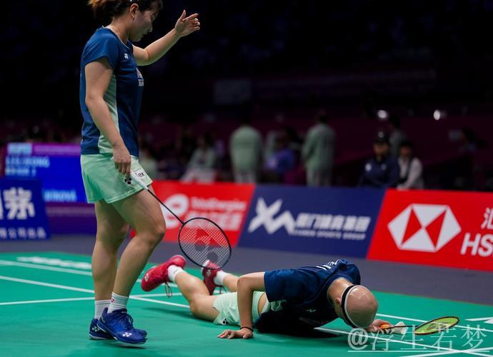 苏迪曼杯小组赛:加拿大对阵捷克 2 苏迪曼杯小组赛:加拿大对阵捷克 2