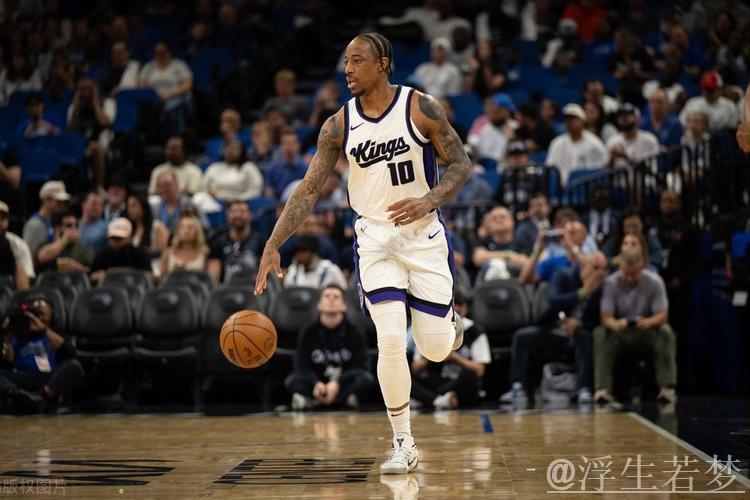 魔术轻取国王：班凯罗24+6+6，德罗赞贡献21分