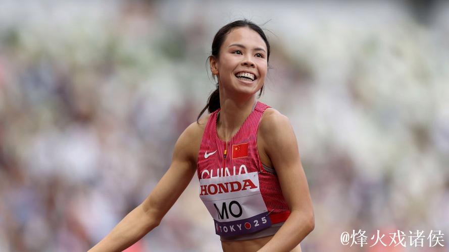 莫家蝶54秒63获小组第三 晋级女子400米栏世锦赛半决赛